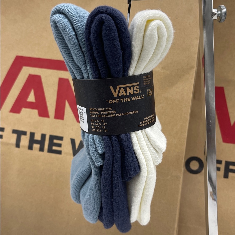 VANS. HALF CREW
HAUTEUR CHENLE CALCETIN DE MEDIA CAÑA
"OFF THE WALL"
3 PACK